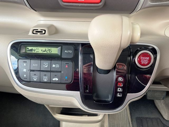 HONDA N BOX+ 2015 Image 31