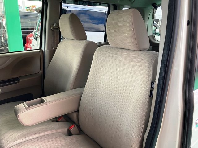 HONDA N BOX+ 2015 Image 31