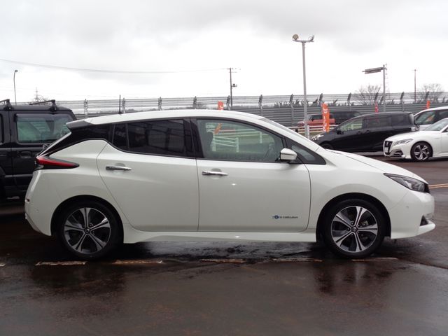 NISSAN LEAF 2022 Image 31