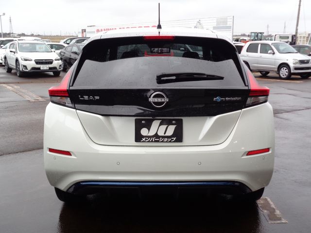 NISSAN LEAF 2022 Image 31