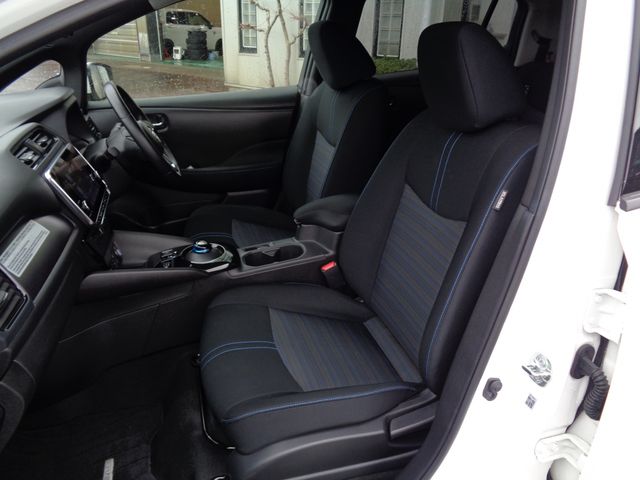 NISSAN LEAF 2022 Image 31