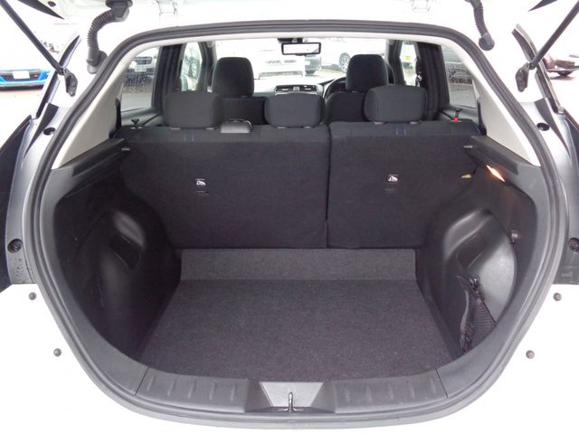 NISSAN LEAF 2022 Image 31