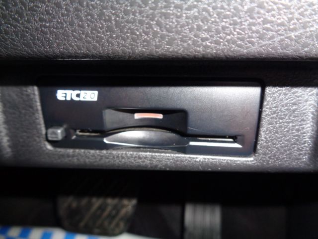 NISSAN LEAF 2022 Image 31