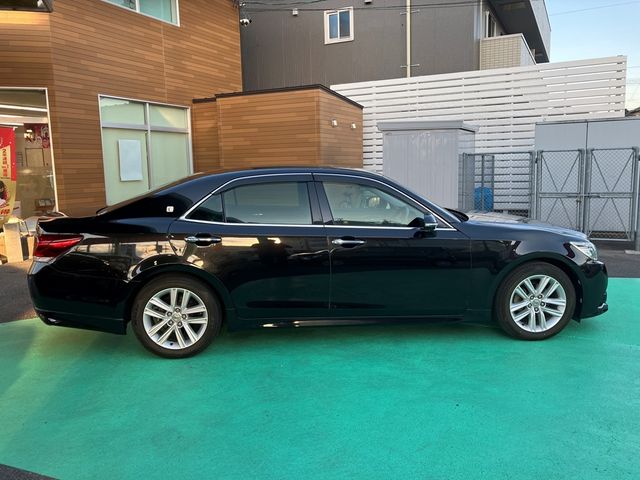 TOYOTA CROWN SEDAN 2013 Image 31