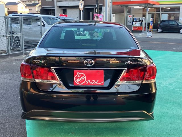 TOYOTA CROWN SEDAN 2013 Image 31