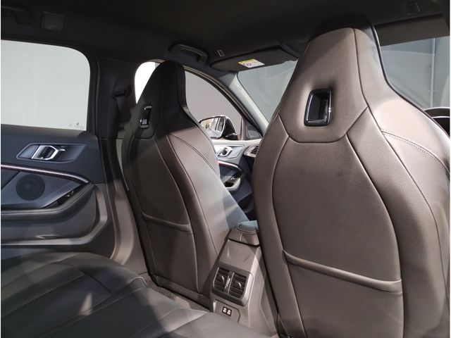 BMW 1SERIES 2022 Image 31