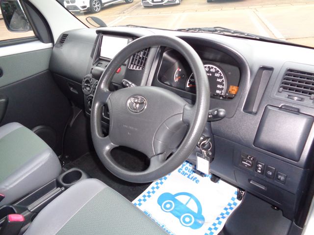 TOYOTA LITEACE VAN 4WD 2020 Image 31