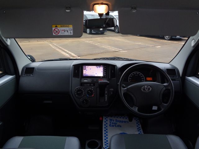 TOYOTA LITEACE VAN 4WD 2020 Image 31