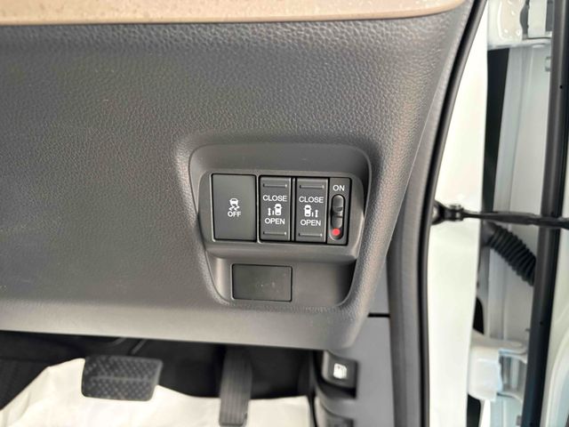 HONDA FREED E:HEV 2026 Image 31