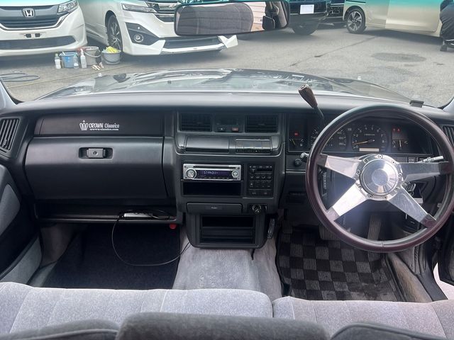 TOYOTA CROWN WAGON 1996 Image 31