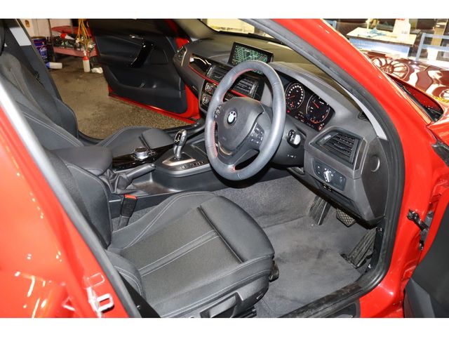 BMW 1SERIES 2018 Image 31