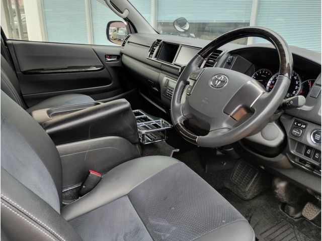 TOYOTA REGIUSACE VAN 4WD 2016 Image 31