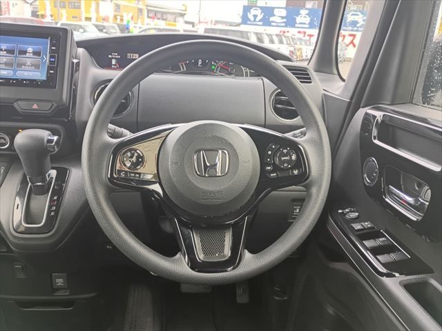 HONDA N BOX CUSTOM 2021 Image 31