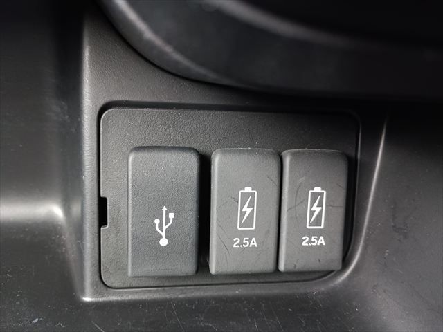 HONDA N BOX CUSTOM 2021 Image 31