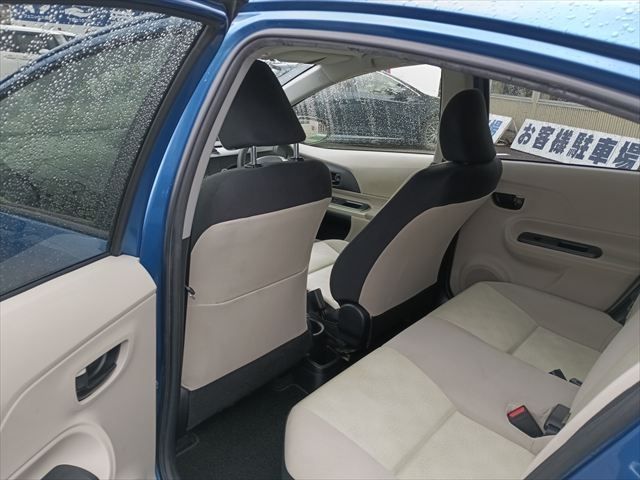 TOYOTA AQUA 2012 Image 31