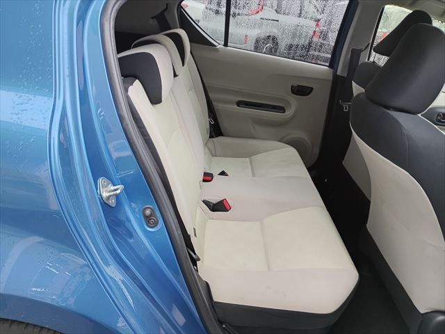 TOYOTA AQUA 2012 Image 31