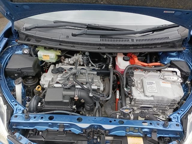 TOYOTA AQUA 2012 Image 31