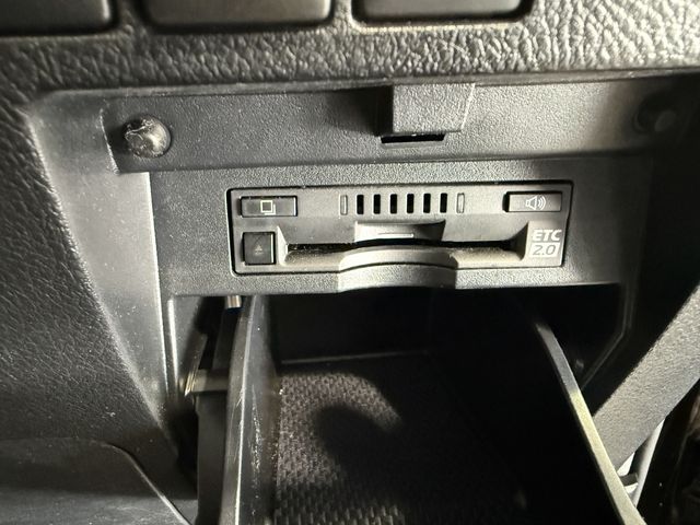 TOYOTA ALPHARD HYBRID 4WD 2021 Image 31