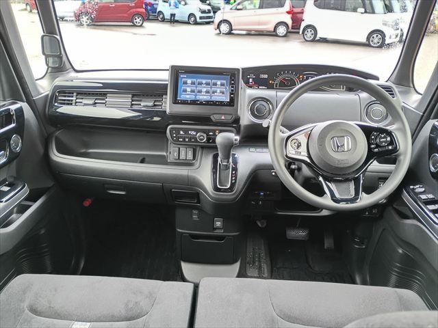 HONDA N BOX CUSTOM 2021 Image 31