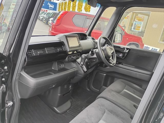 HONDA N BOX CUSTOM 2021 Image 31