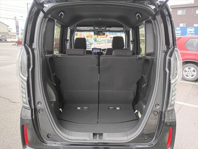 HONDA N BOX CUSTOM 2021 Image 31