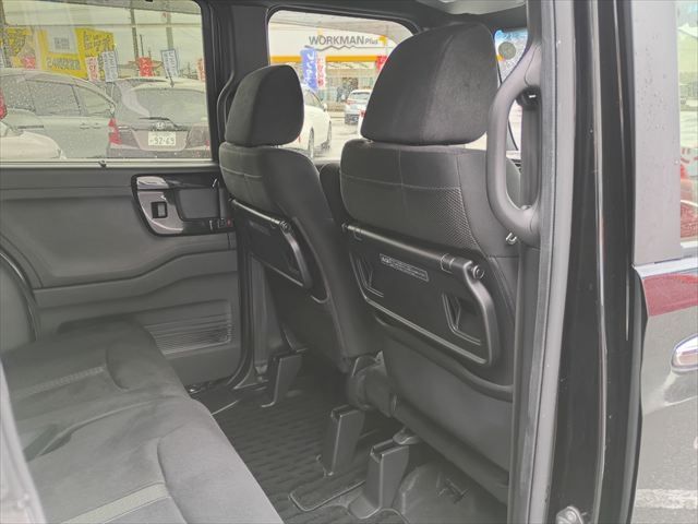 HONDA N BOX CUSTOM 2021 Image 31