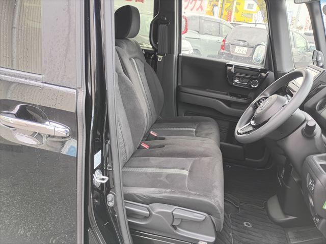 HONDA N BOX CUSTOM 2021 Image 31