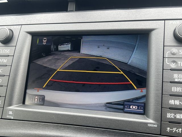 TOYOTA PRIUS 2014 Image 31