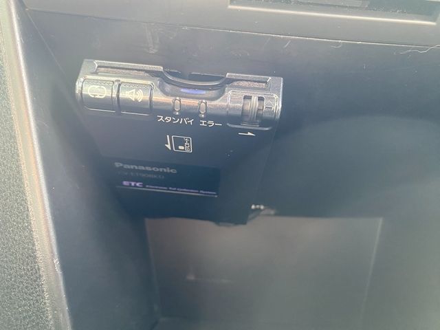 NISSAN WINGROAD 2006 Image 31