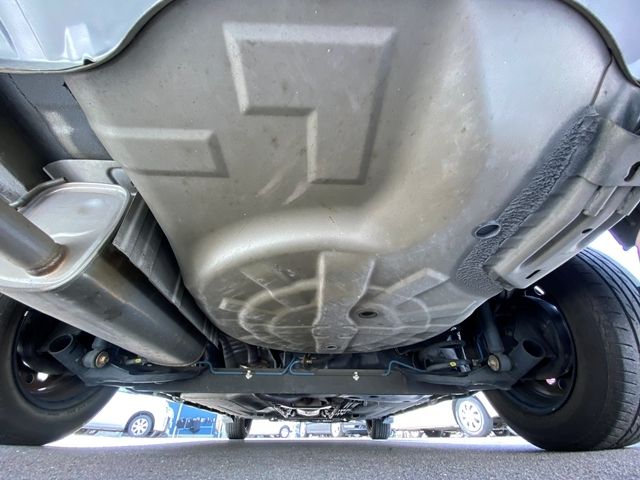 NISSAN WINGROAD 2006 Image 31