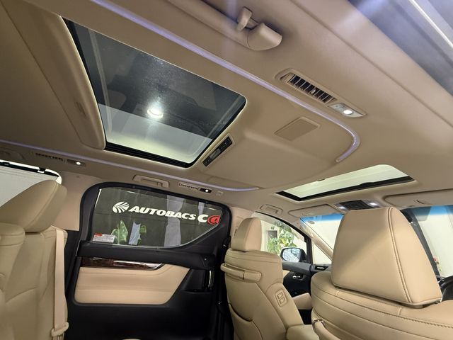 TOYOTA ALPHARD HYBRID 4WD 2021 Image 31