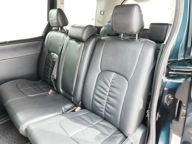 TOYOTA VOXY 2015 Image 31