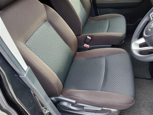 TOYOTA ROOMY 4WD 2021 Image 31