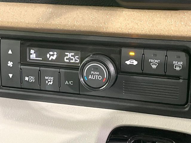 HONDA N BOX 2024 Image 31