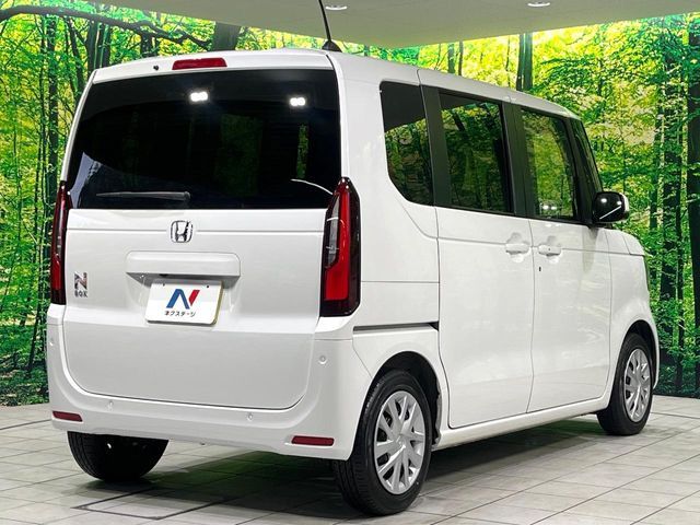 HONDA N BOX 2024 Image 31