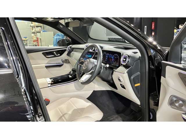 MERCEDES BENZ GLC CL 2023 Image 31