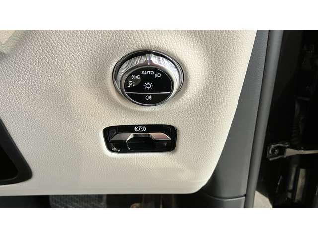 MERCEDES BENZ GLC CL 2023 Image 31