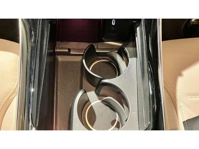 MERCEDES BENZ GLC CL 2023 Image 31