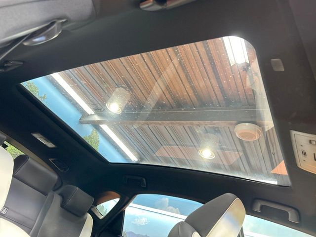 TOYOTA LEXUS NX300 2018 Image 31