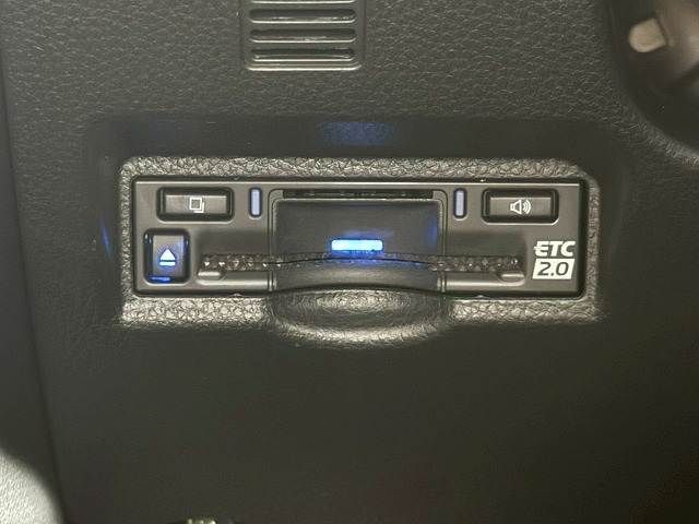 TOYOTA NOAH 2022 Image 31