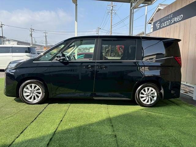 TOYOTA NOAH 2022 Image 31