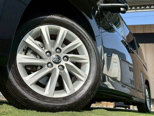 TOYOTA NOAH 2022 Image 31