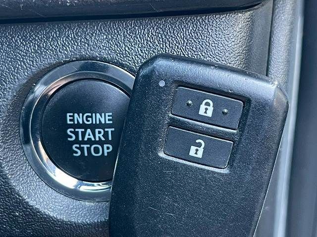 TOYOTA HIACE VAN 4WD 2020 Image 31