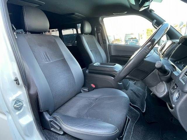 TOYOTA HIACE VAN 4WD 2020 Image 31