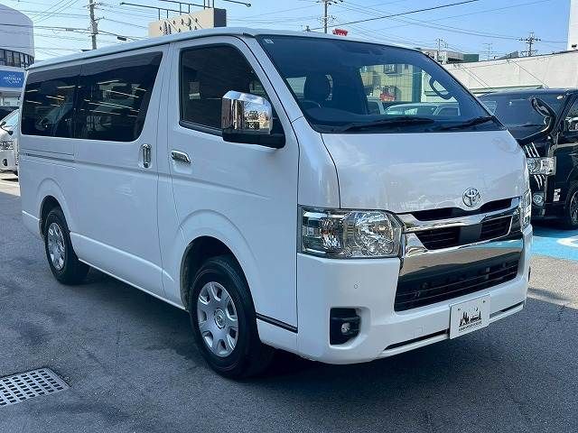 TOYOTA HIACE VAN 4WD 2023 Image 31