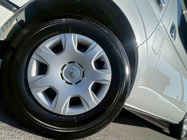 TOYOTA HIACE VAN 4WD 2023 Image 31