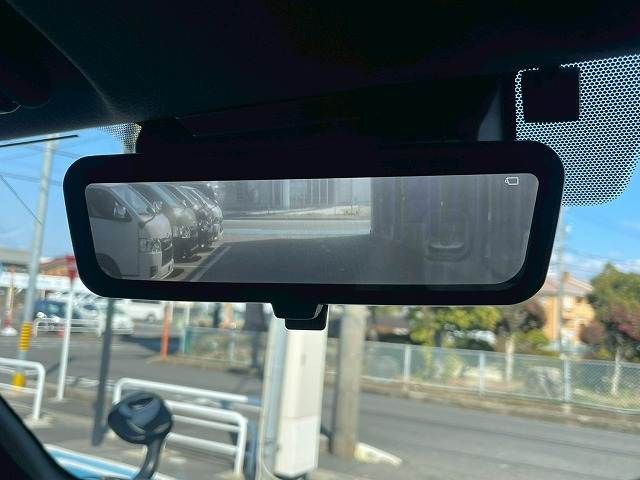 TOYOTA HIACE VAN 4WD 2020 Image 31