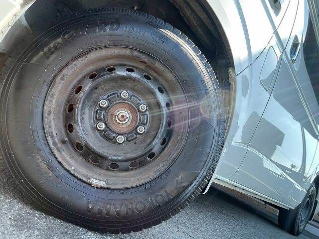 TOYOTA HIACE VAN 4WD 2020 Image 31