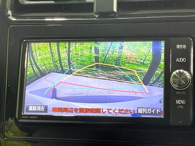 TOYOTA PRIUS 2017 Image 31