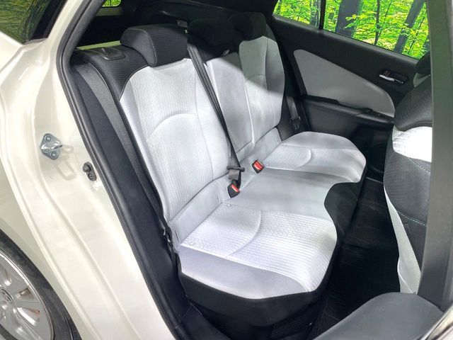 TOYOTA PRIUS 2017 Image 31